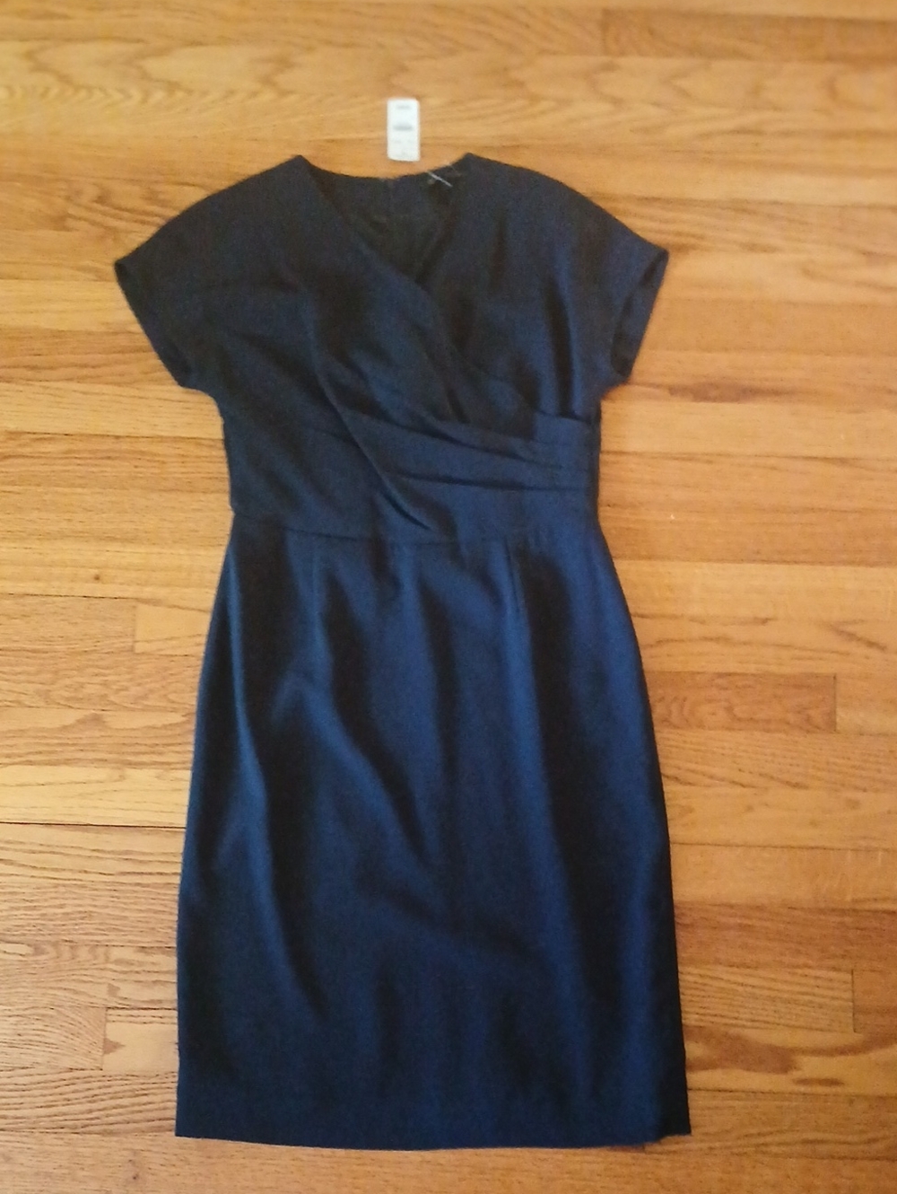 NWT Brooks Brothers Navy Short-Sleeved Wrap- Look Top ■ Size 6